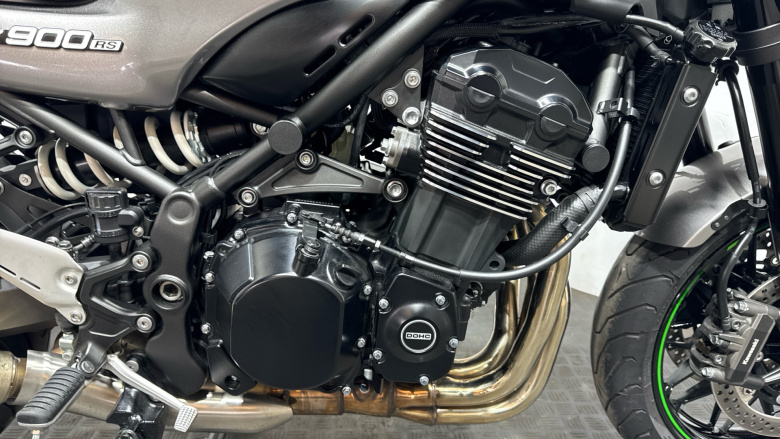 Kawasaki Z R900EKF (19MY)